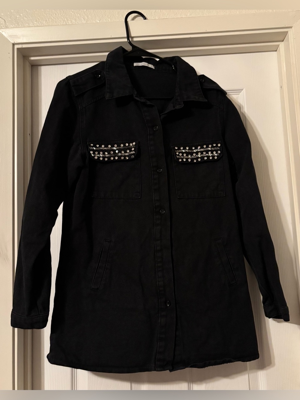 Veveret Black Denim Button Down Shirt - Women’s